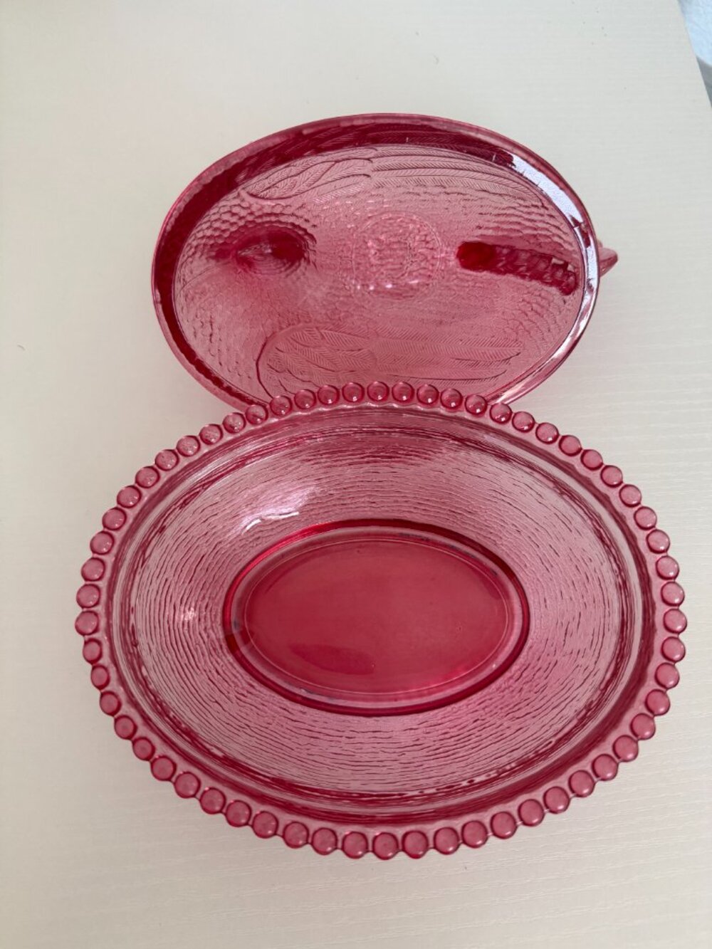 Indiana glass Glass Hen Covered Dish in Cranberry Red - Picture 4 of 5